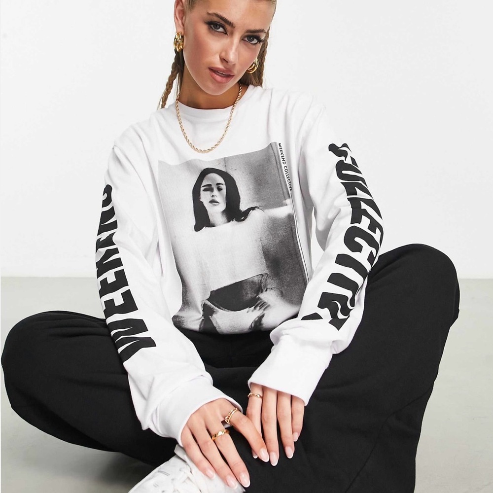 ASOS DESIGN Weekend Collective Graphic Long Sleeve Tee – Size US 4